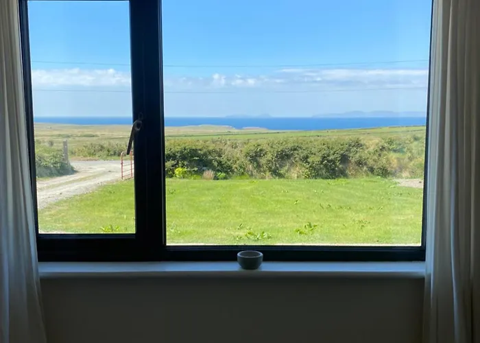 Blasket Views - Valentia Island 度假居 *